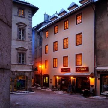 T3 au cœur du centre historique de Briançon #2 Exterior foto